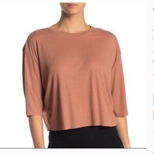 Alo Yoga Abyss Tee size L Mauve Tan